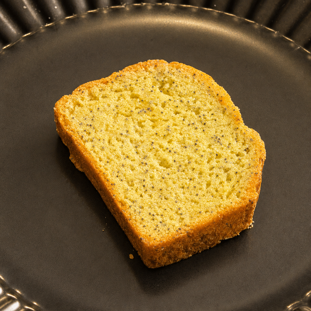 Lemon poppyseed pound cake