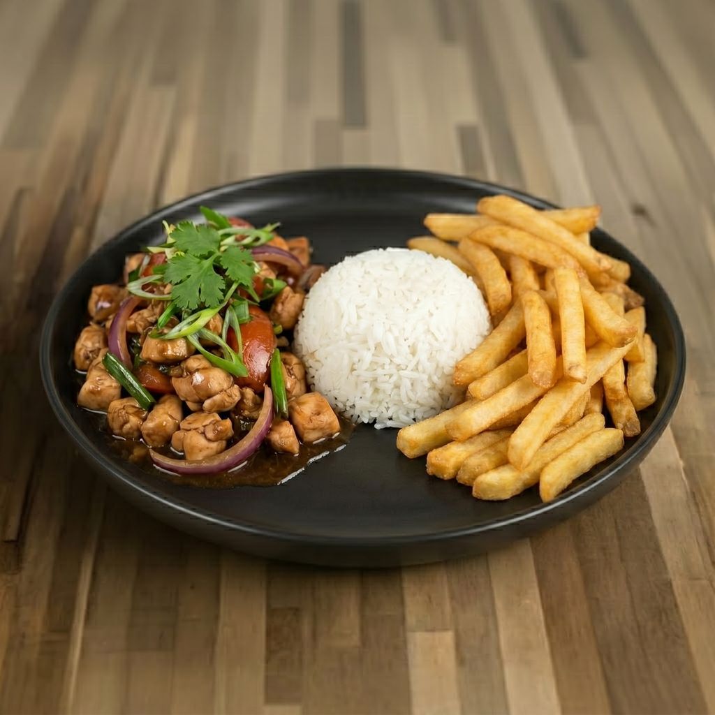 Pollo Saltado.