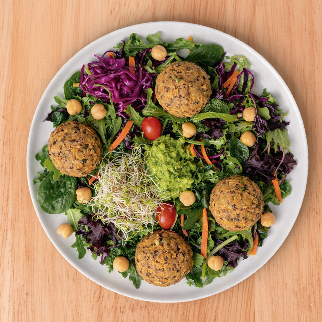 Lentil Quinoa Salad with avocado ( Vegan & Gluten Free).