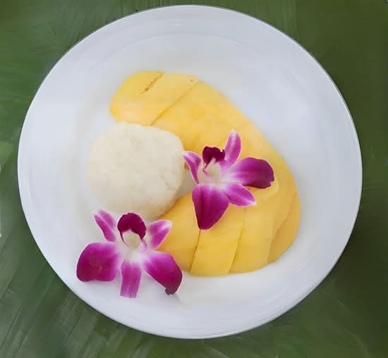 Mango with Sticky Rice.