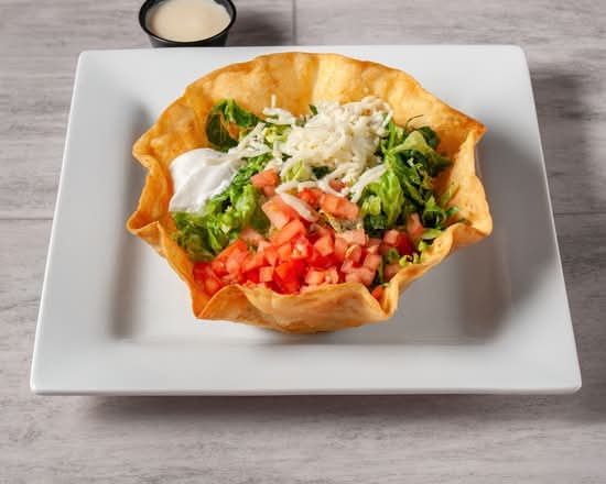 FAJITA TACO SALAD.