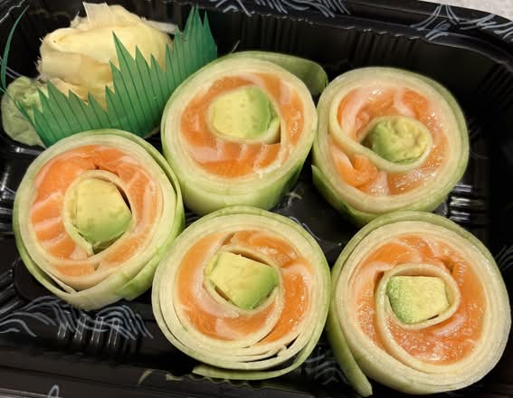 Low Carb. Naruto style Salmon Avocado Roll.