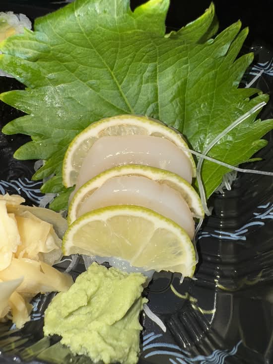 Scallop Sashimi.