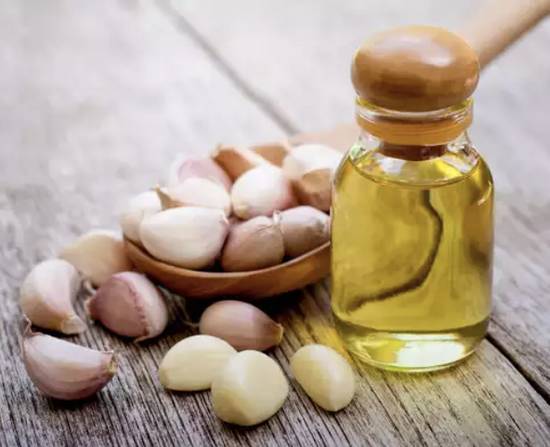 Side Garlic Oil.