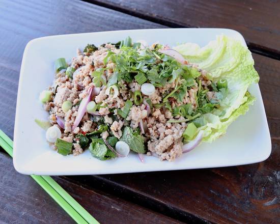 Larb Salad ลาบหมู, มู เนื้อนื้ ไก่.ก่.