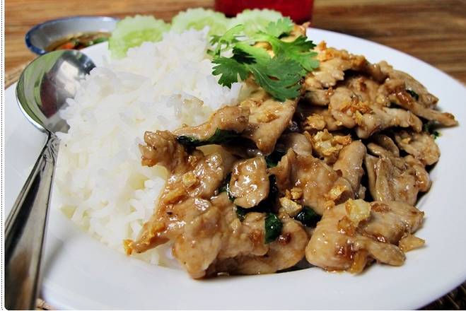 Garlic and Pepper กระเทียทีมพริกไทย.