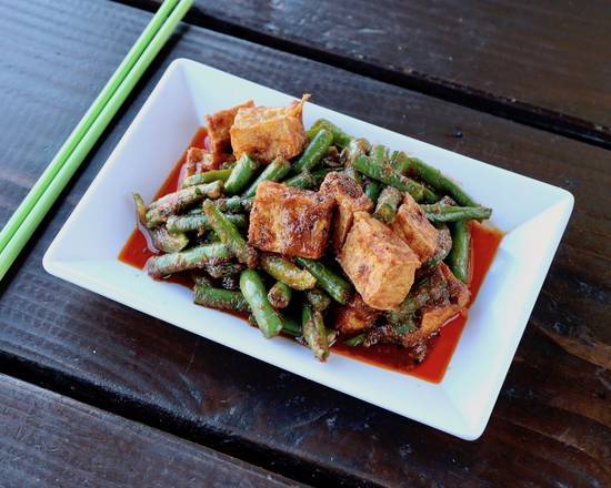 Pad Prik King ผัดผั พริกขิง.