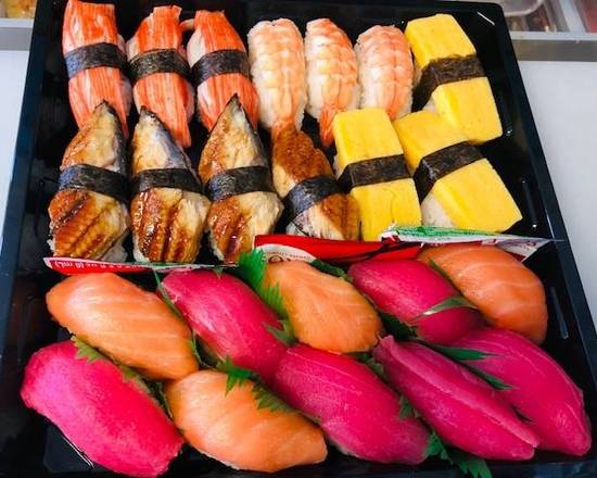 Nigiri Sushi.