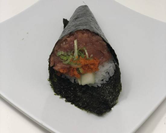 Spicy Tuna Handroll.