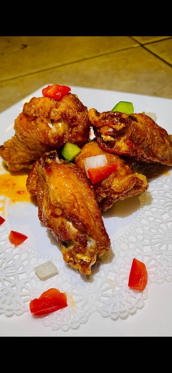 Thai Hot Wing.