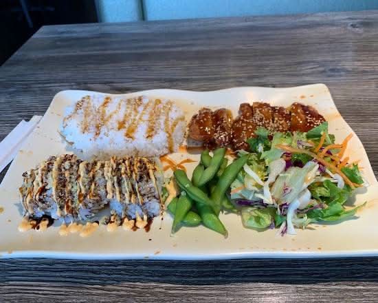 Ch Teriyaki & Crunchy Roll Bento.