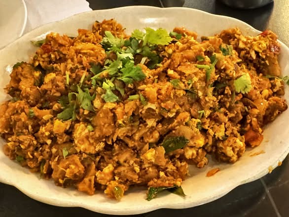 Veg Kothu Parotta.