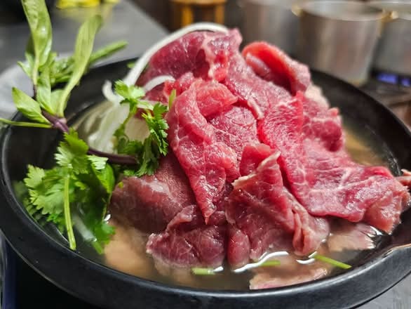 15. Pho Rare Steak.