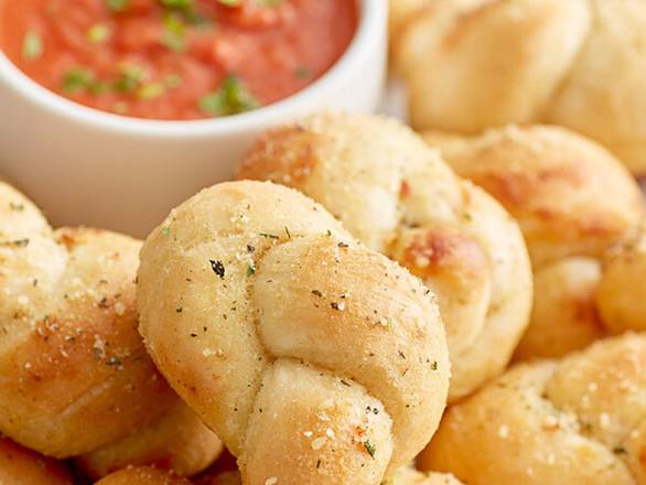 Garlic Knots 3pc.