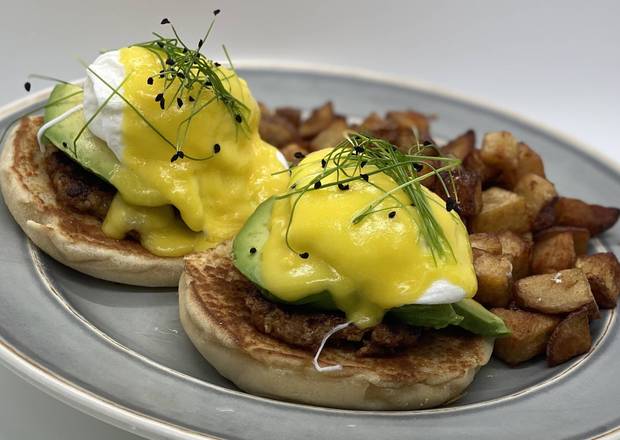 Eggs Benedict Florentine Platter.