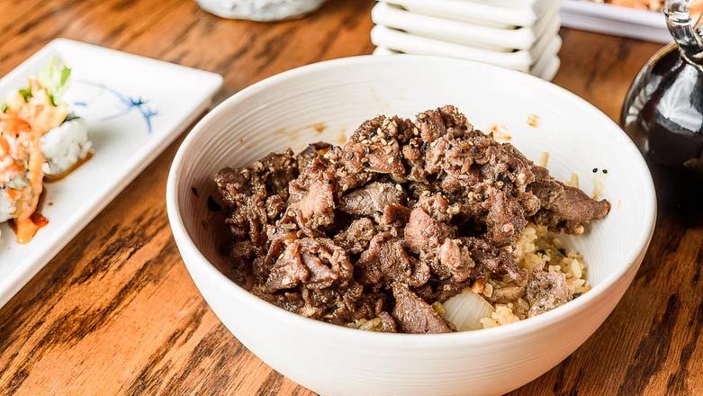 Bulgogi Bowl DINNER •.