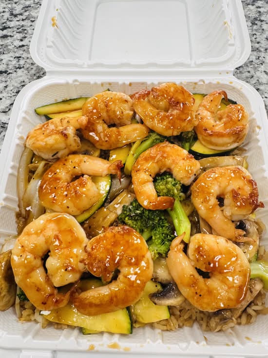 L. Hibachi Shrimp / L. 铁板虾.