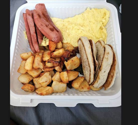 Emma's Deluxe Platter.