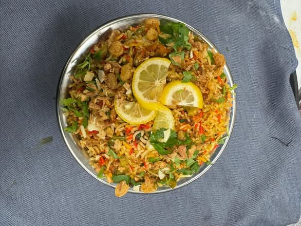 Chicken Boneless Biryanis (48oz).
