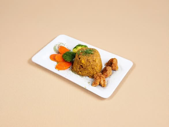 Pollo / Ball Plantain with Chicken.