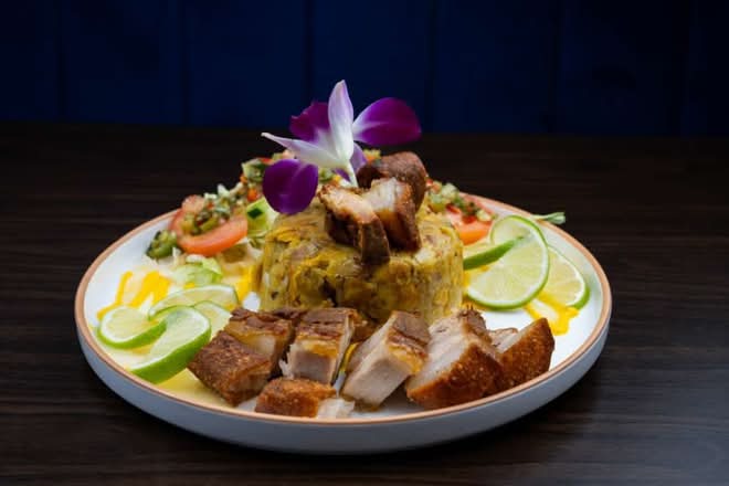 Cerdo / Ball Plantain with Roast Pork.
