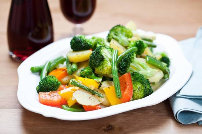 Vegetales Salteado / Sautéed Vegetables.