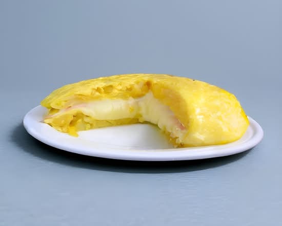 Tortilla Con Queso Suizo / Swiss Cheese Omelette with Home Fries.