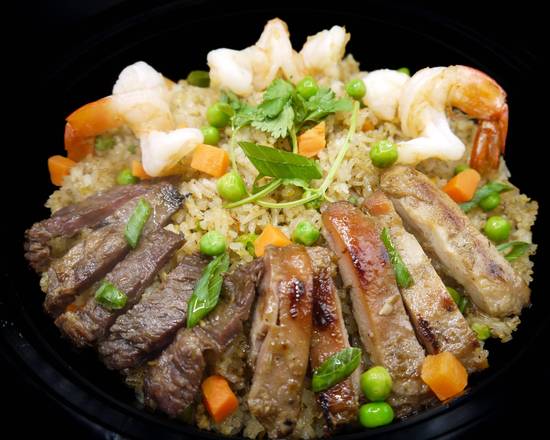 Combination Stir Fry (Chicken, Beef, Shrimp).