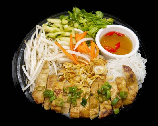 Chicken Vermicelli Bowl.