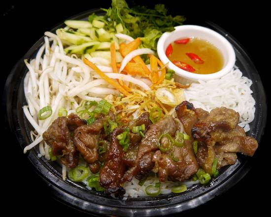 Grilled Pork Vermicelli Bowl.