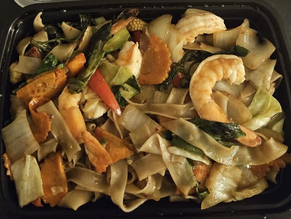 Royal Drunken Noodle (Pad Kee Mao).