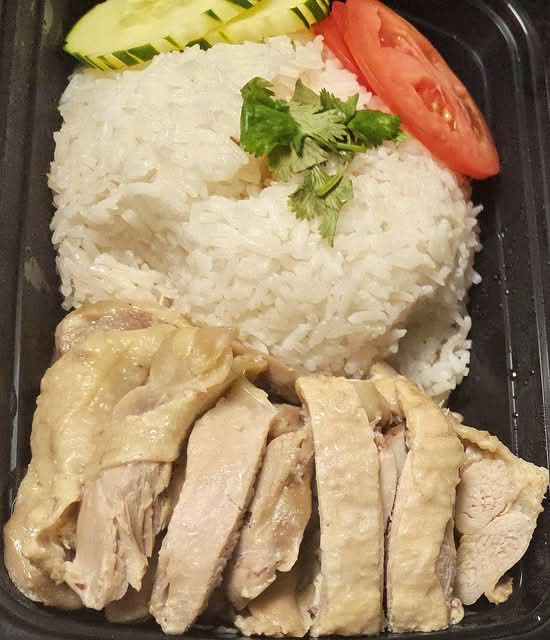Hainanese Chicken (Khao-Mun-Gai).