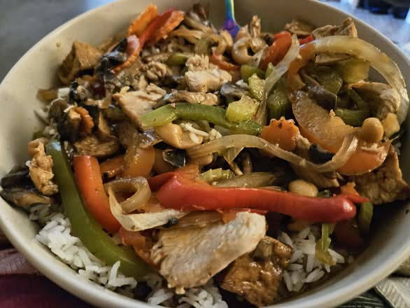 Pad Cashew.