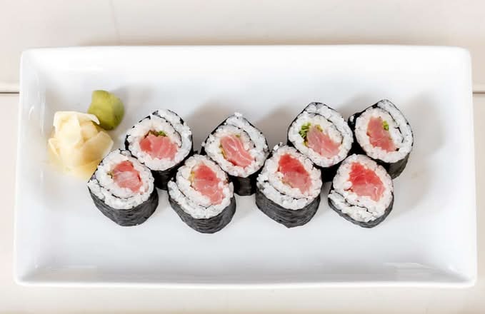 Tuna Roll.