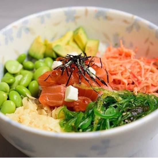 Lunch Salmon Poke Bowl.
