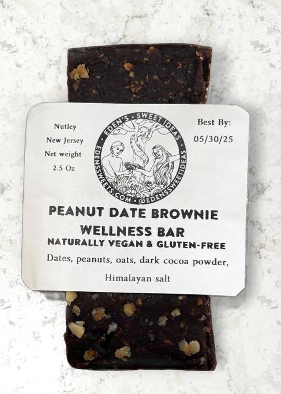 Peanut Butter Date Brownie Wellness Bar.