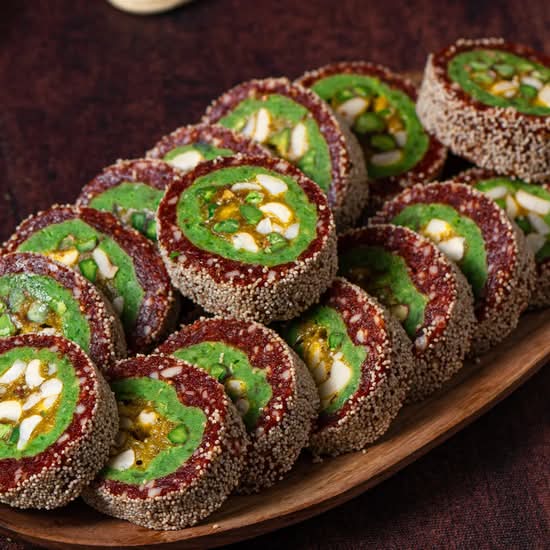 Anjeer Pista Rolls.