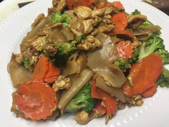 32. Pad See Ew.