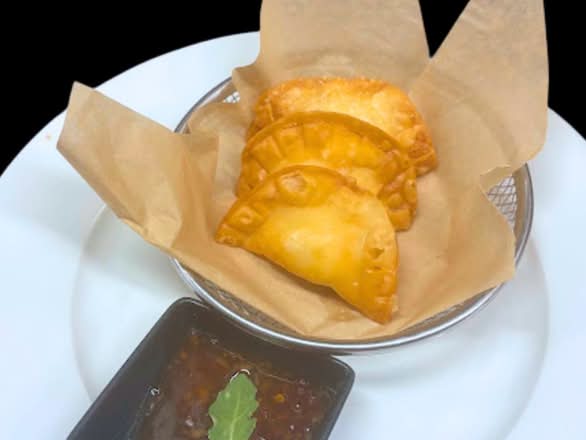Crispy Crab Rangoon 2pc.