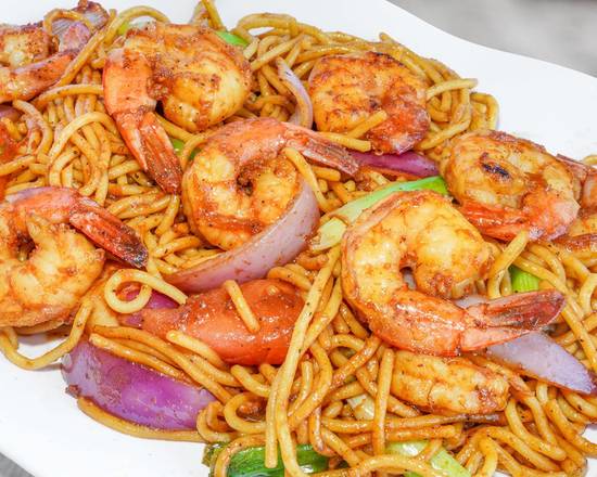 Shrimp Tallarin Saltado.