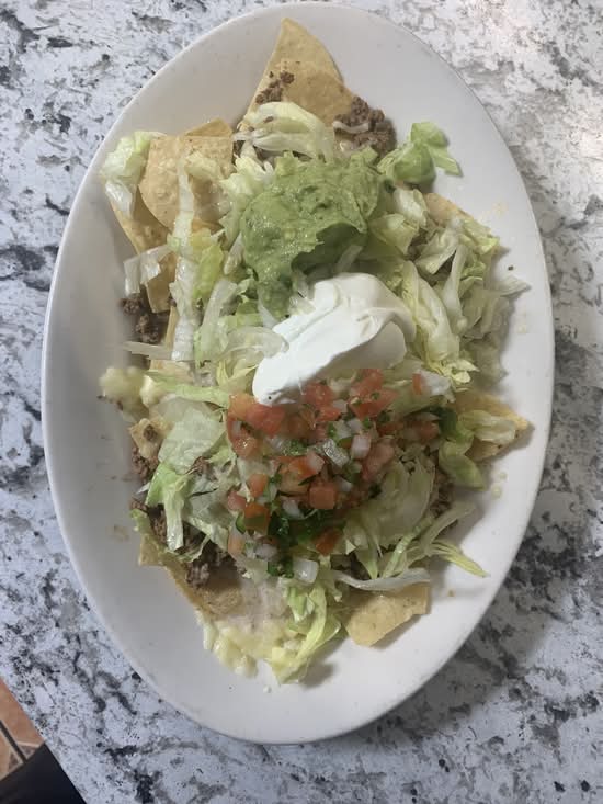 Nachos Supreme.