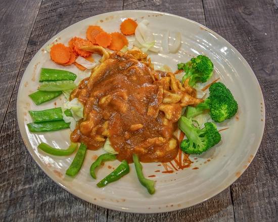 PRA Rarm Rong Song (Peanut Sauce).