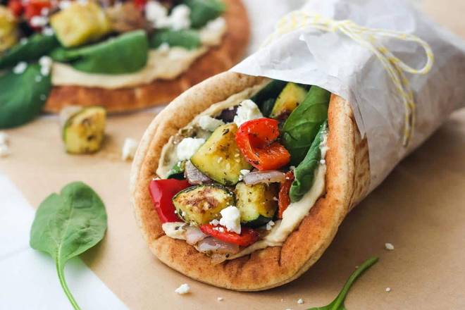 Veggie Sandwich on Naan.