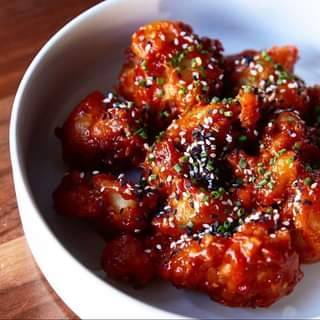Lasuni Gobi (Garlic Cauliflower).