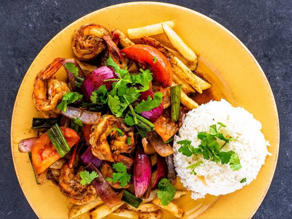 Tallarin Saltado de Camaron (Shrimp).