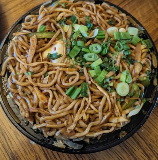 Veg Hakka Noodles with Manchurian.