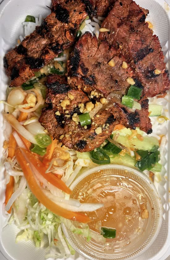 Bún Bò Nướng.