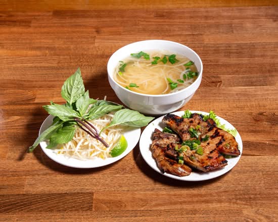 Phở Sườn Nướng.