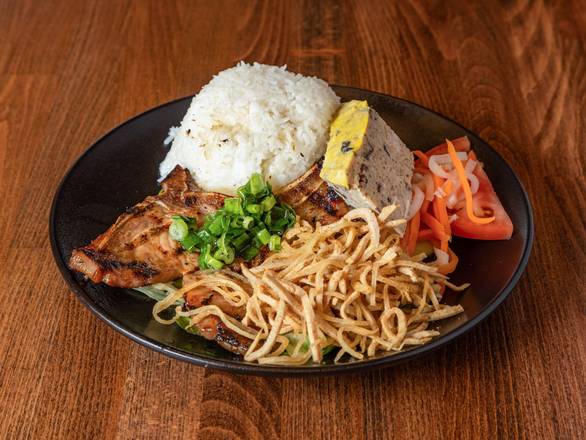 Cơm Sườn Bì Chả.