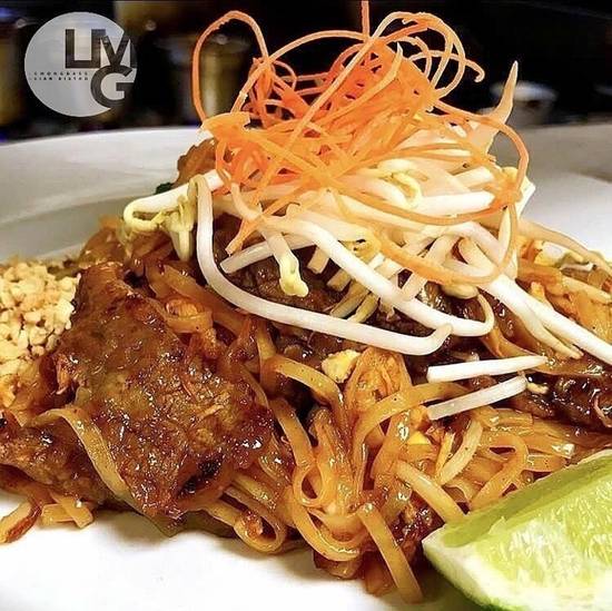 Pad Thai Tray.